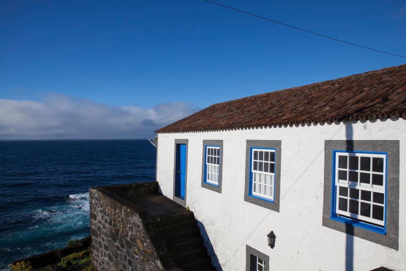Casa Azul Guest House Lajes do Pico Luaran gambar