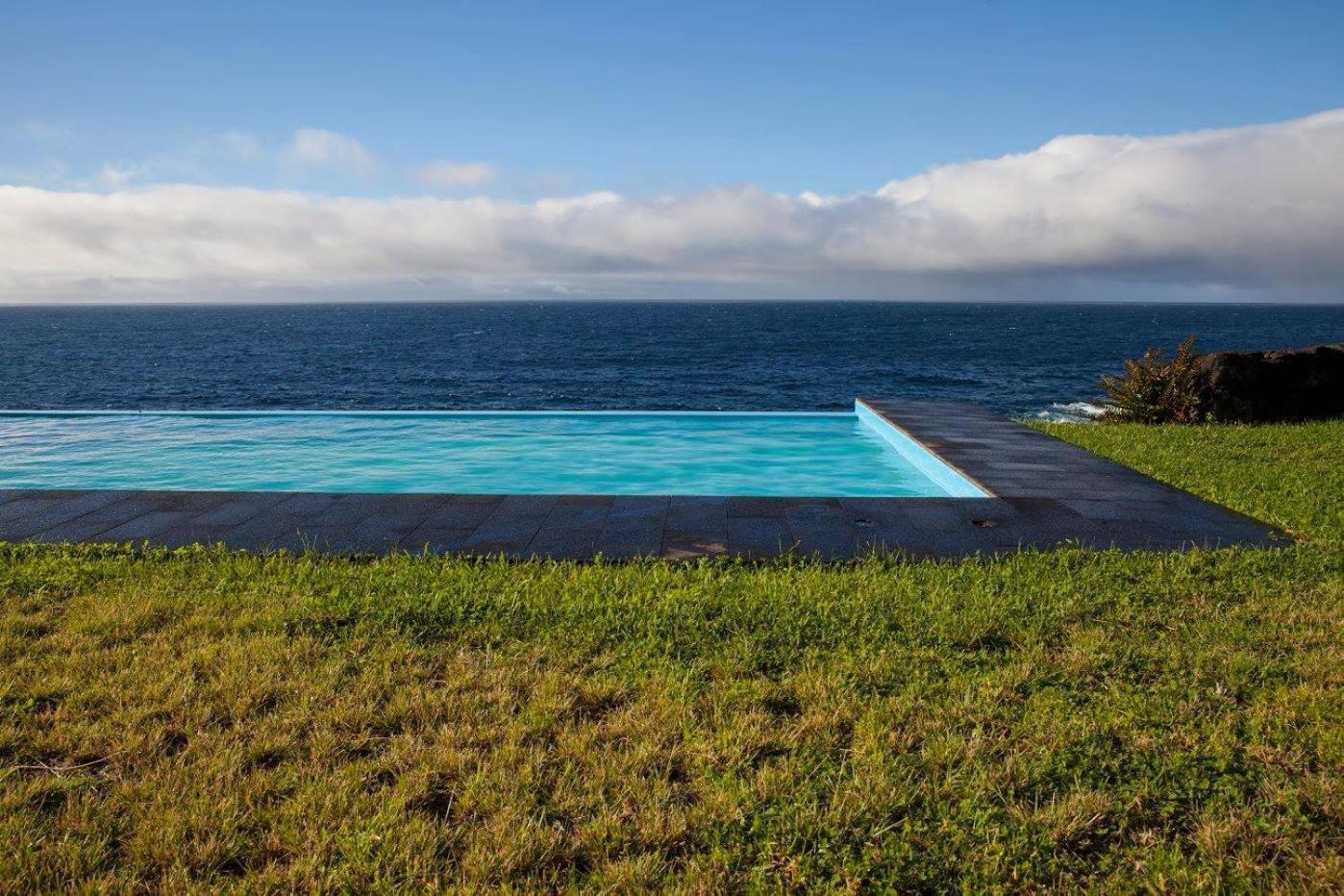 Casa Azul Guest House Lajes do Pico Luaran gambar